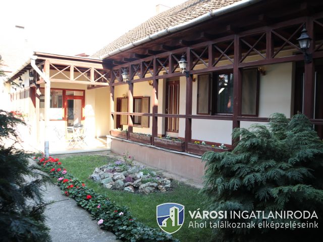 Eladó szálloda Hódmezővásárhelyen, és még bővíthető is!