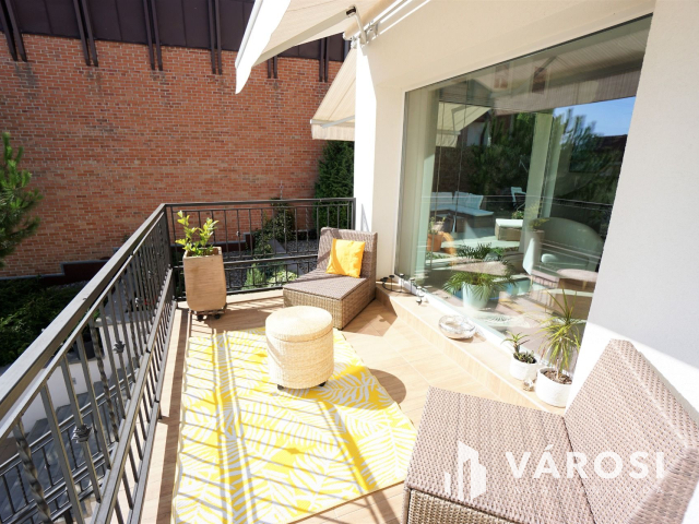 A lehetőségek tárháza Hévíz "Rózsadombján"