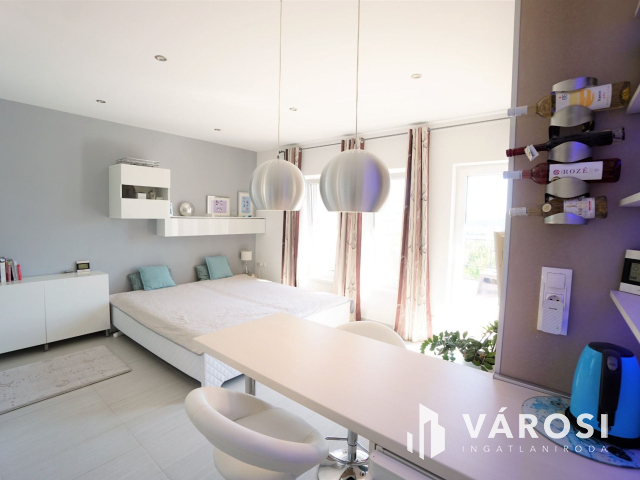 A lehetőségek tárháza Hévíz "Rózsadombján"