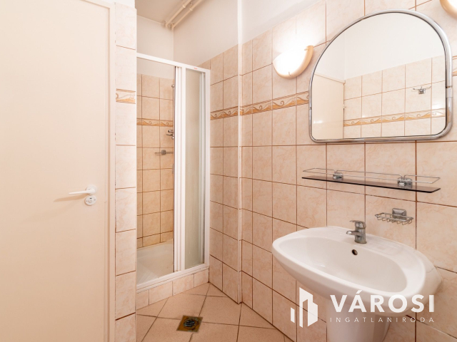 Lehetőségekben gazdag, szálloda Vonyarcvashegyen!