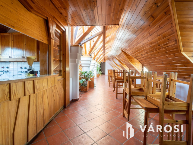 Lehetőségekben gazdag, szálloda Vonyarcvashegyen!