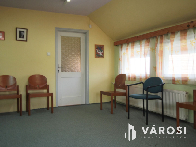 Belvárosi iroda kiadó!