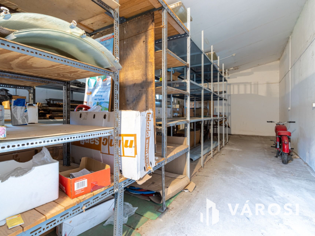 Többgenerációs, 4 lakásos családi ház a X. kerületben Eladó!