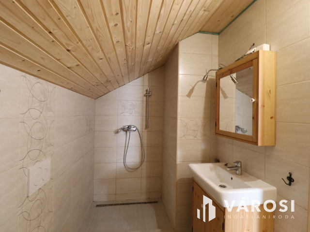 Panorámás kilátás - Családi ház eladó Győrújbaráton