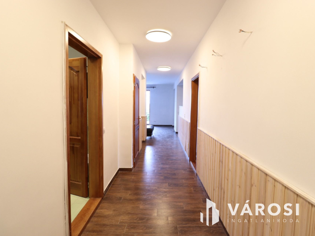 Panorámás kilátás - Családi ház eladó Győrújbaráton