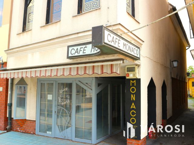 Körmend főterén,befektetőnek, vendéglátó egység kiadó-eladó