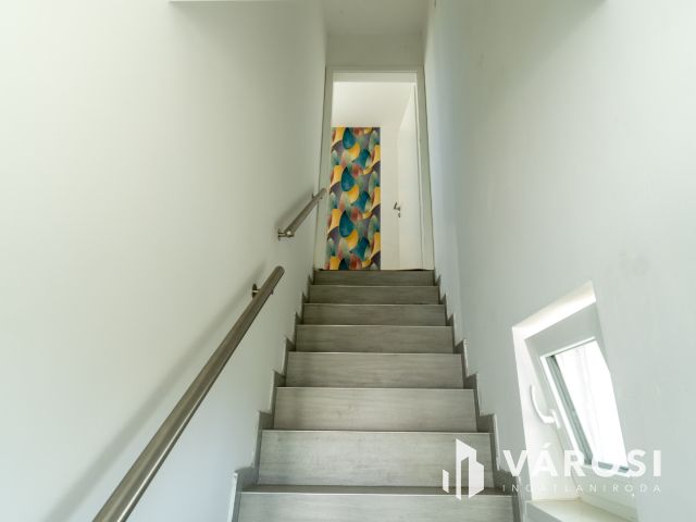 Két ingatlan egy telken, különleges lehetőség