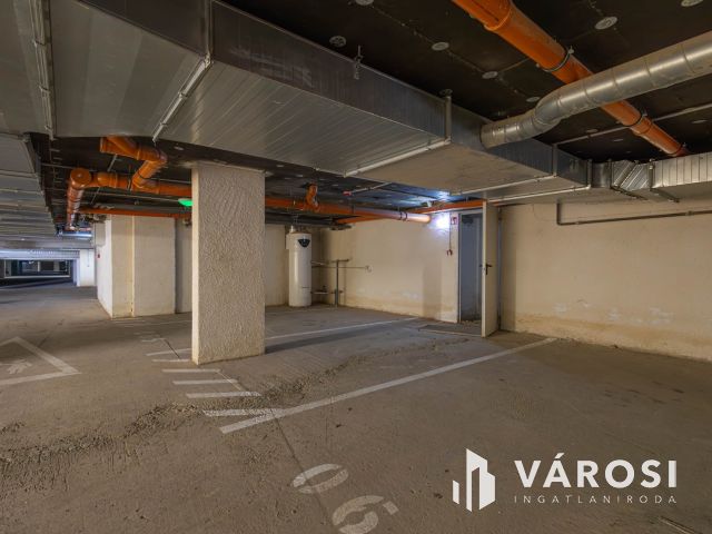 Kulcsrakész lakás Péterhegyen C-F-2