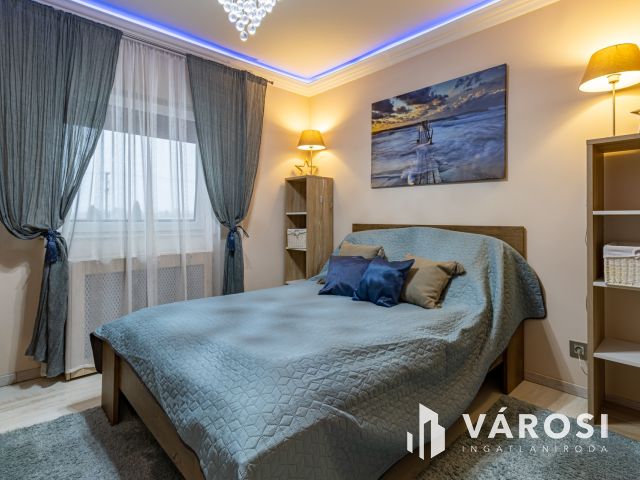 Wellnessház kiadó Fóton