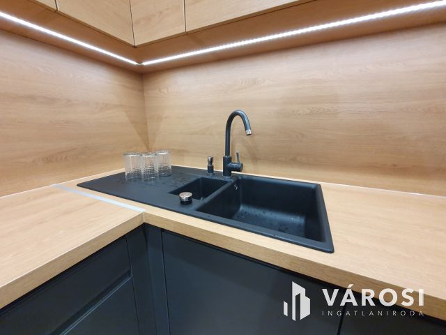 Belvárosi luxuslakás !!!