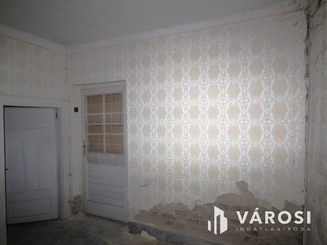 Festői környezetben családi ház eladó