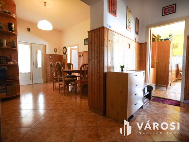 Többgenerációs családi ház Budakeszin!