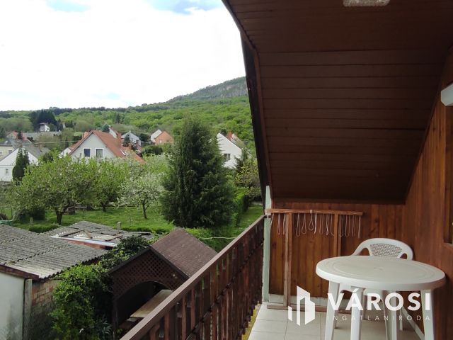 Badacsony oldalában családi ház kedvező áron eladó