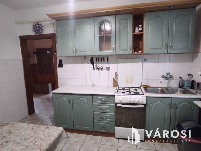 Badacsony oldalában családi ház kedvező áron eladó