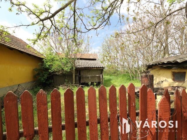 Békéssámsoni, 3 szobás családi ház