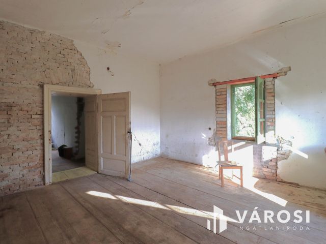 Kastélyból Álomotthont Hegyeshalom mellett