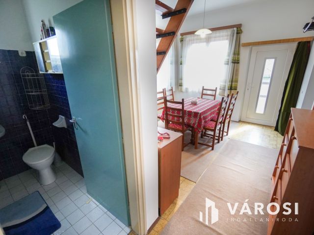 A Velencei-tó közvetlen közelében, Kápolnásnyéken!