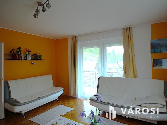 Mátraterenyén eladó, kitűnő állapotú családi ház!