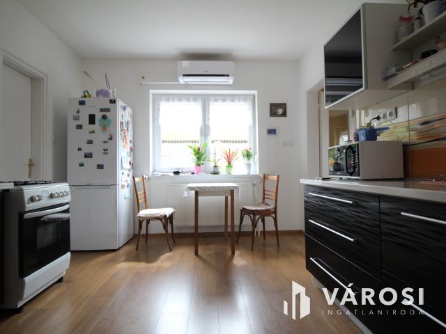 Mátraterenyén eladó, kitűnő állapotú családi ház!