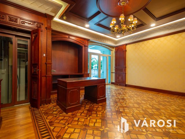 Exkluzív Villa a Rózsadombon