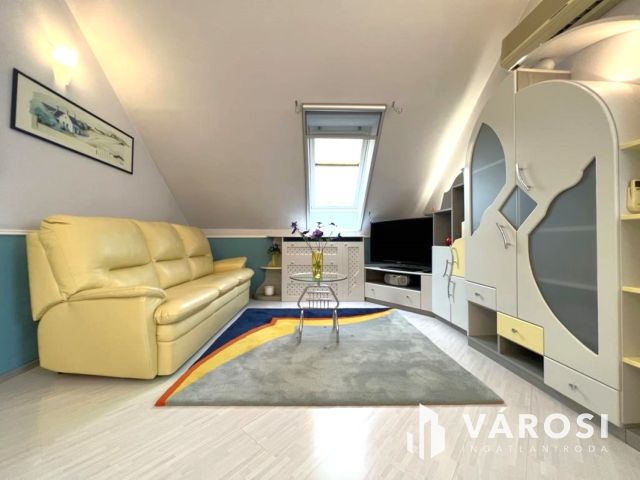 Kifogástalan állapotú lakás várja ideális bérlőjét