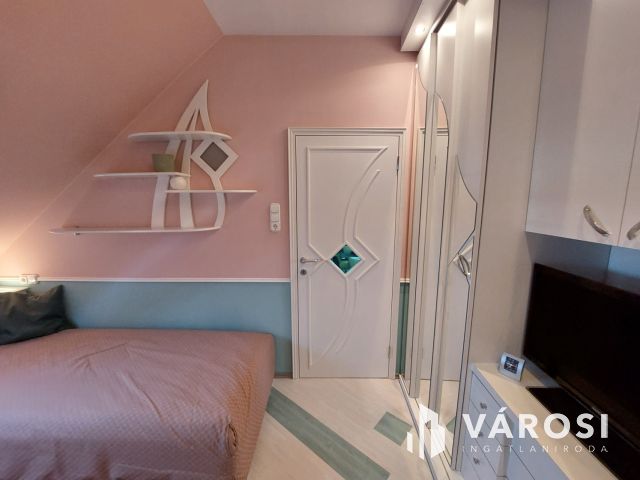 Kifogástalan állapotú lakás várja ideális bérlőjét