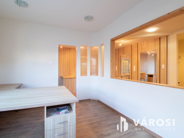 50 m2-es berendezett, klímás iroda kiadó a 18. kerületben
