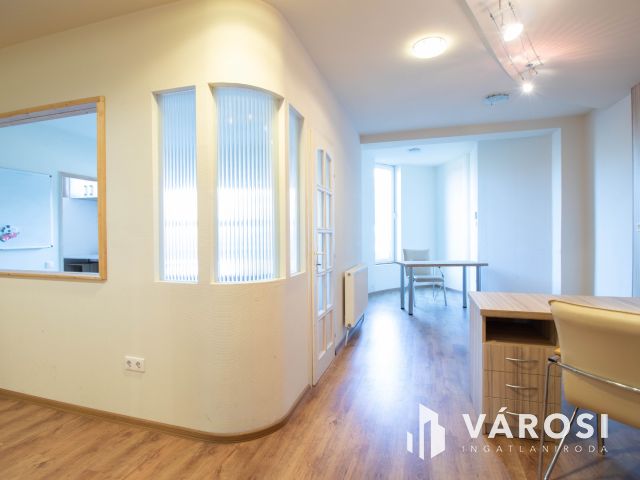 50 m2-es berendezett, klímás iroda kiadó a 18. kerületben