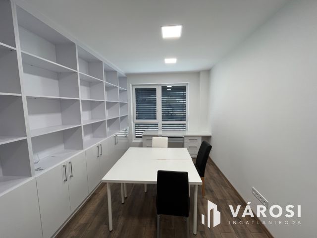 Figyelem!!! Déli Ipari park, telephely, csarnokok, irodák!