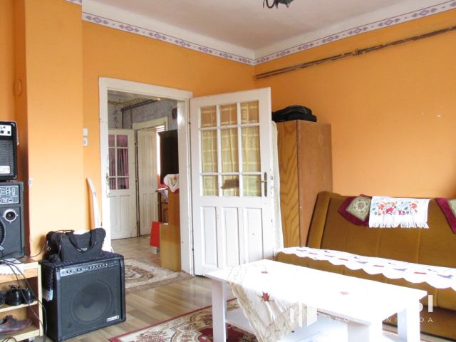 Parasztház eladó Érsekvadkerten