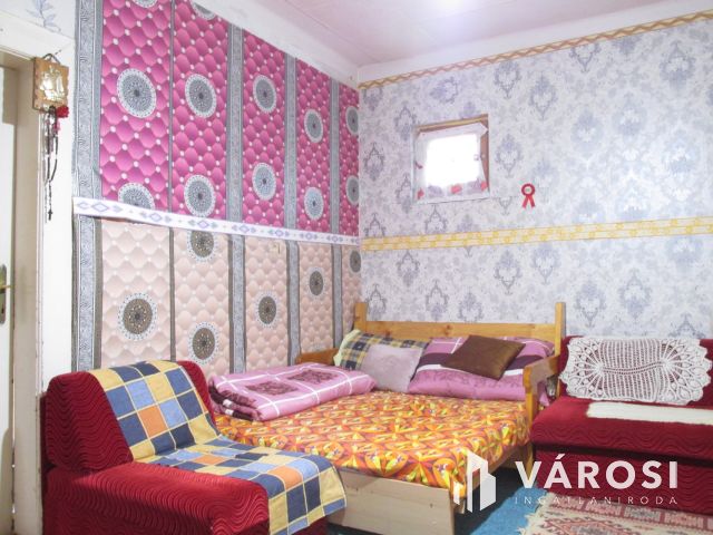 Parasztház eladó Érsekvadkerten