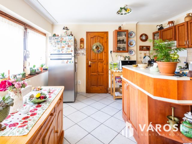 Tökéletes otthon a Kastélykert és a Várfürdő szomszédságában