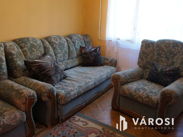 Családi ház remek helyen