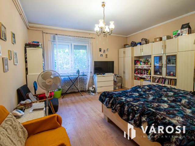 Tágas családi ház kivéletes környezetben