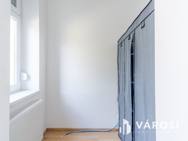 Kétlakásos kulcsrakész befektetés Reök-palotával szemben!