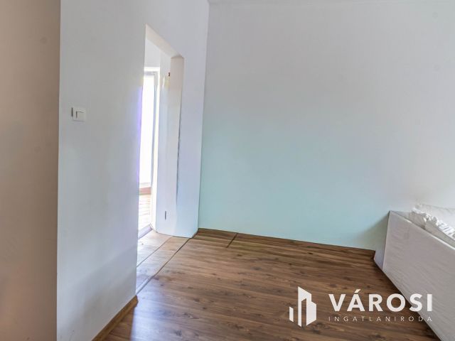 Felújított lakás Kőbányán – Azonnal Költözhető!