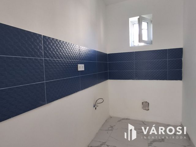 Otthonos családi ház,a dunapart közelében.