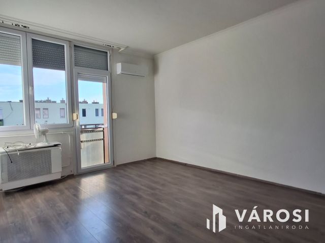 Felújított lakás Tökölön