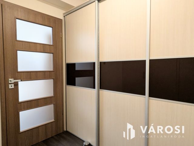 Prémium minőségű ház kiadó a Munkácsy negyedben!