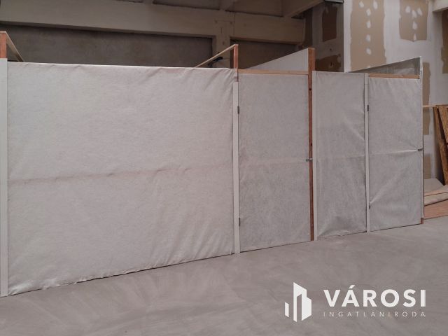 Kiadó 10 m2-es, fűtetlen raktárak minimum 6 hónapra
