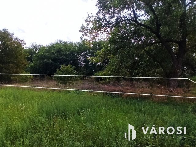 Befektetési telek Szigetszentmiklóson!