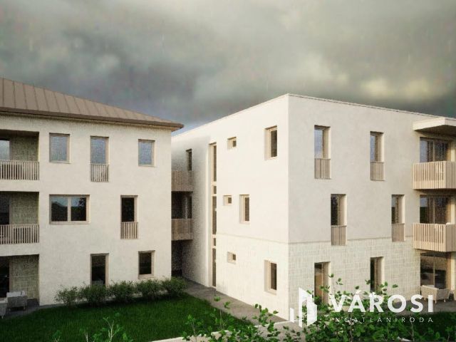 Debrecen Belvárosi Nagy Teraszos, Új Lakás, Saját, Kerttel!