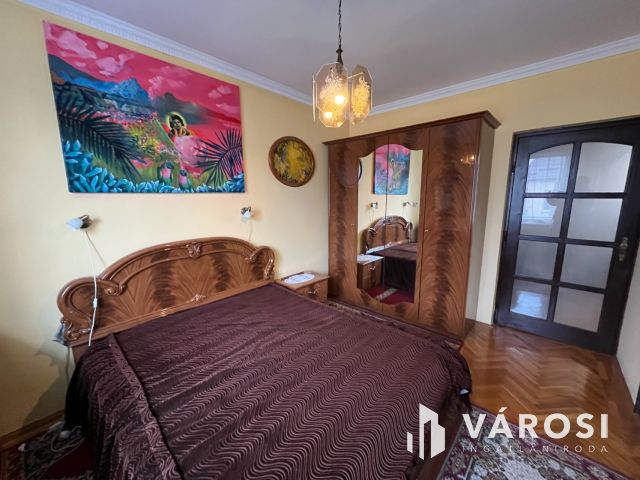 Debreceni 5 Szobás Jó Ház Csendes Kertvárosi Környezetben!