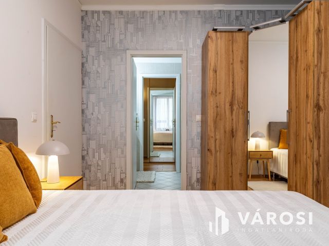 Nappali + 2 hálós otthon a Cézár házban