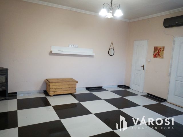 Önálló családi ház azonnal birtokba vehető