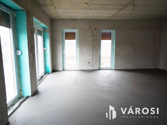 Gyálon eladó új építésű 4 hálós ikerfél csendes utcában