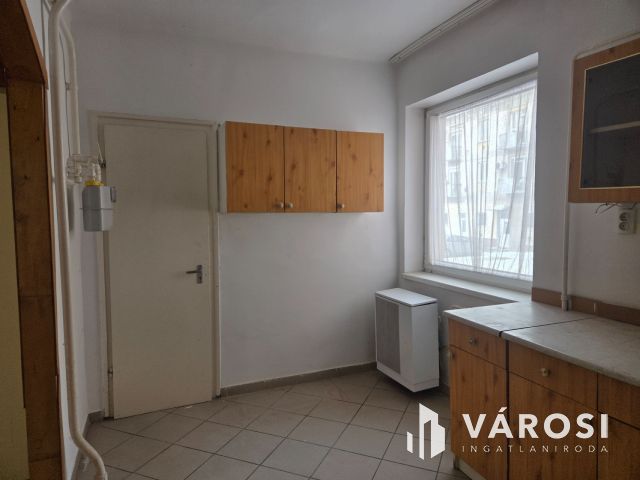 Kedvező árú, 68 nm-es vásártéri lakás