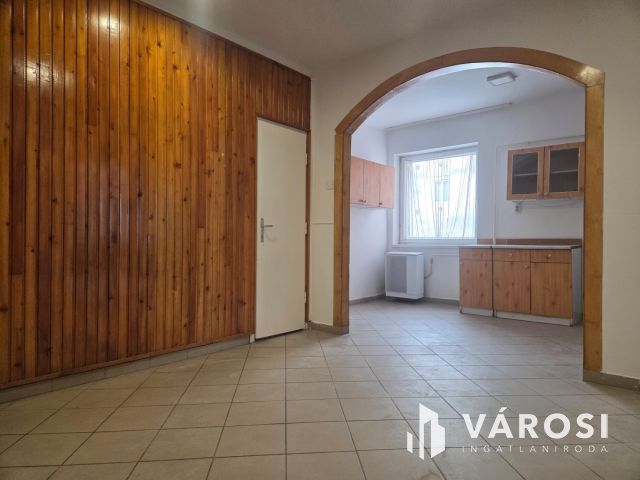 Kedvező árú, 68 nm-es vásártéri lakás