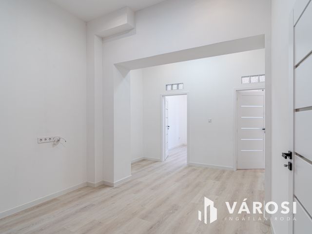 Akár lakni akár befektetni Vásárhely belvárosában 03