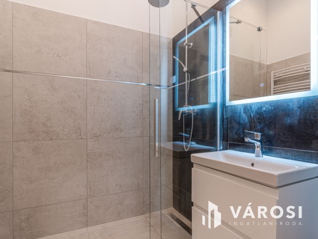 akár lakni akár befektetni Vásárhely belvárosában 05